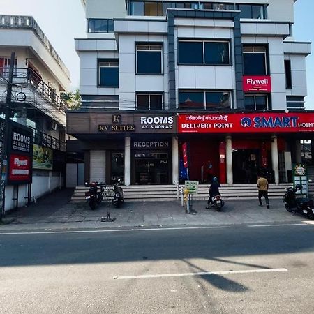 K V Suites Kochi Eksteriør bilde