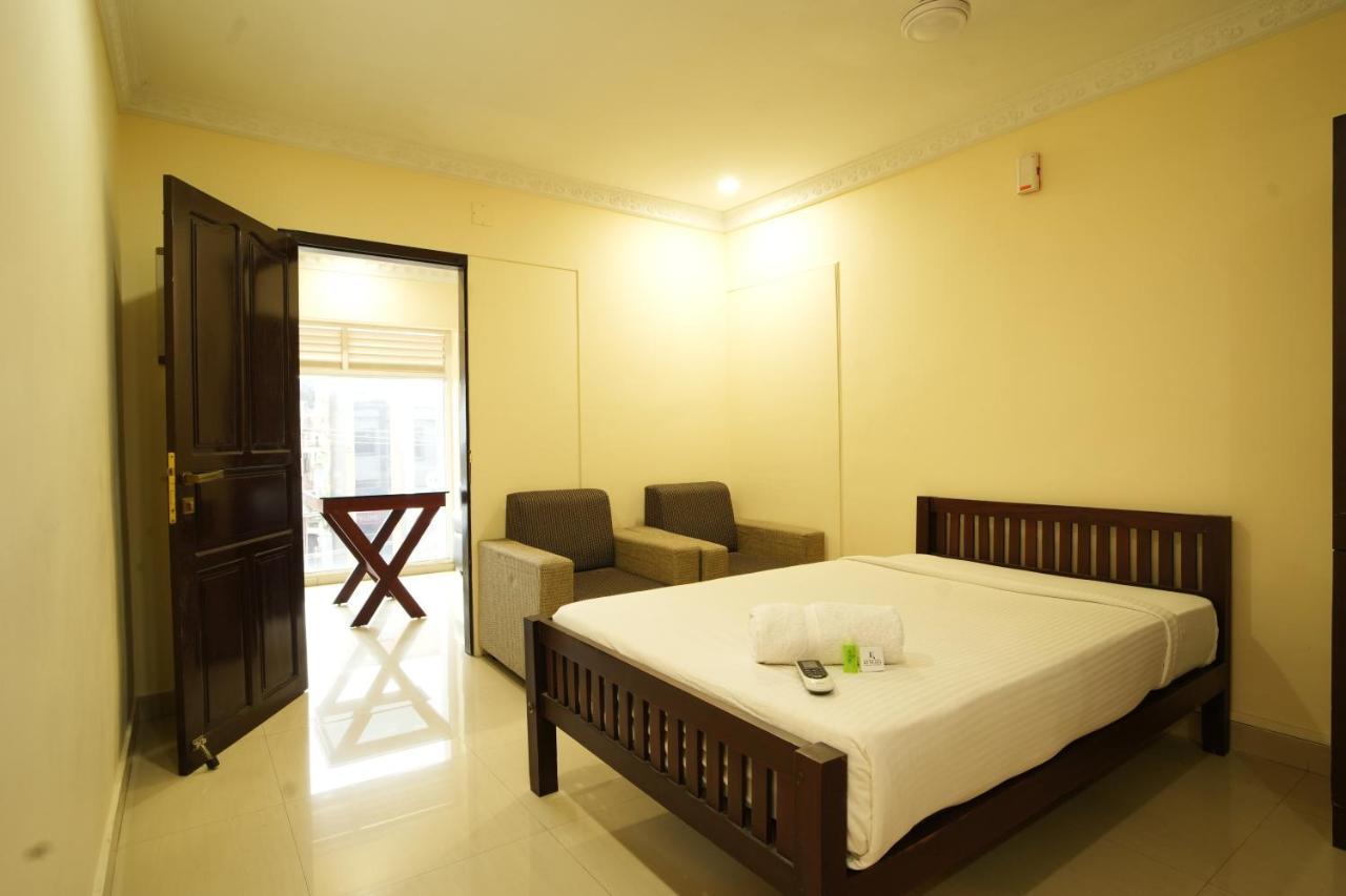 K V Suites Kochi Eksteriør bilde