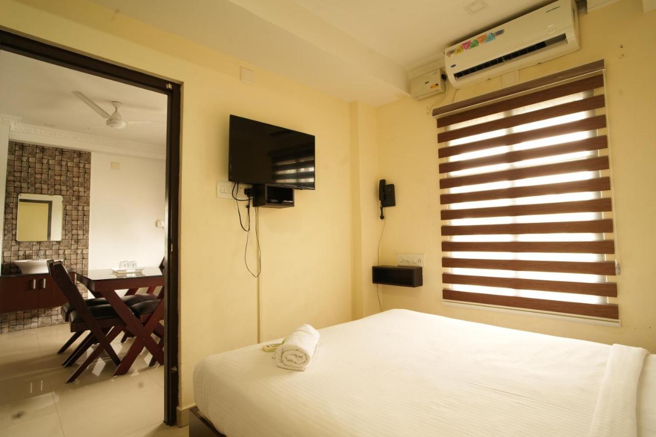 K V Suites Kochi Eksteriør bilde