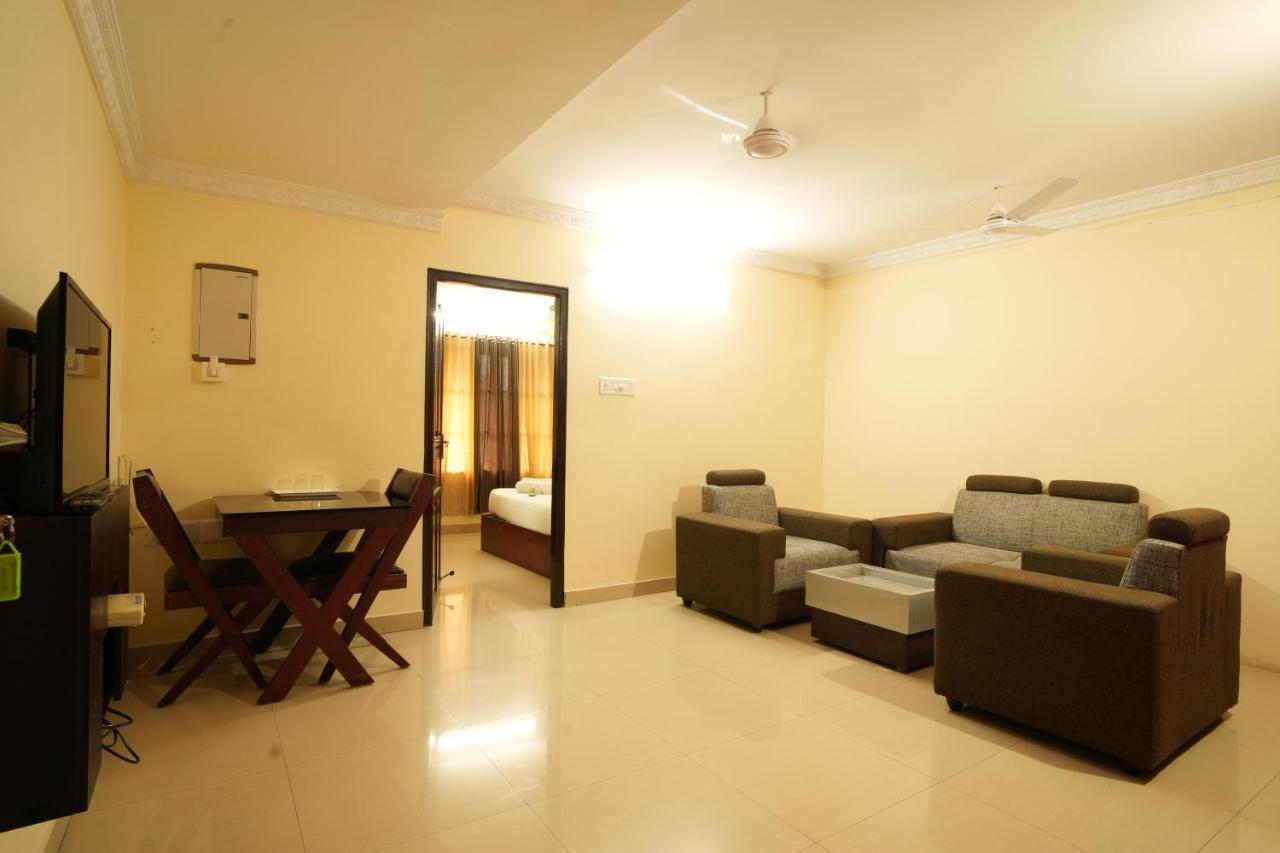 K V Suites Kochi Eksteriør bilde