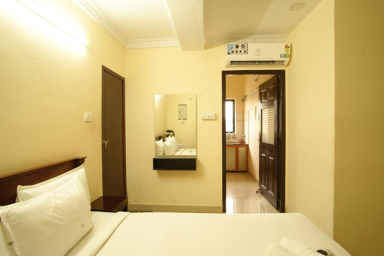 K V Suites Kochi Eksteriør bilde