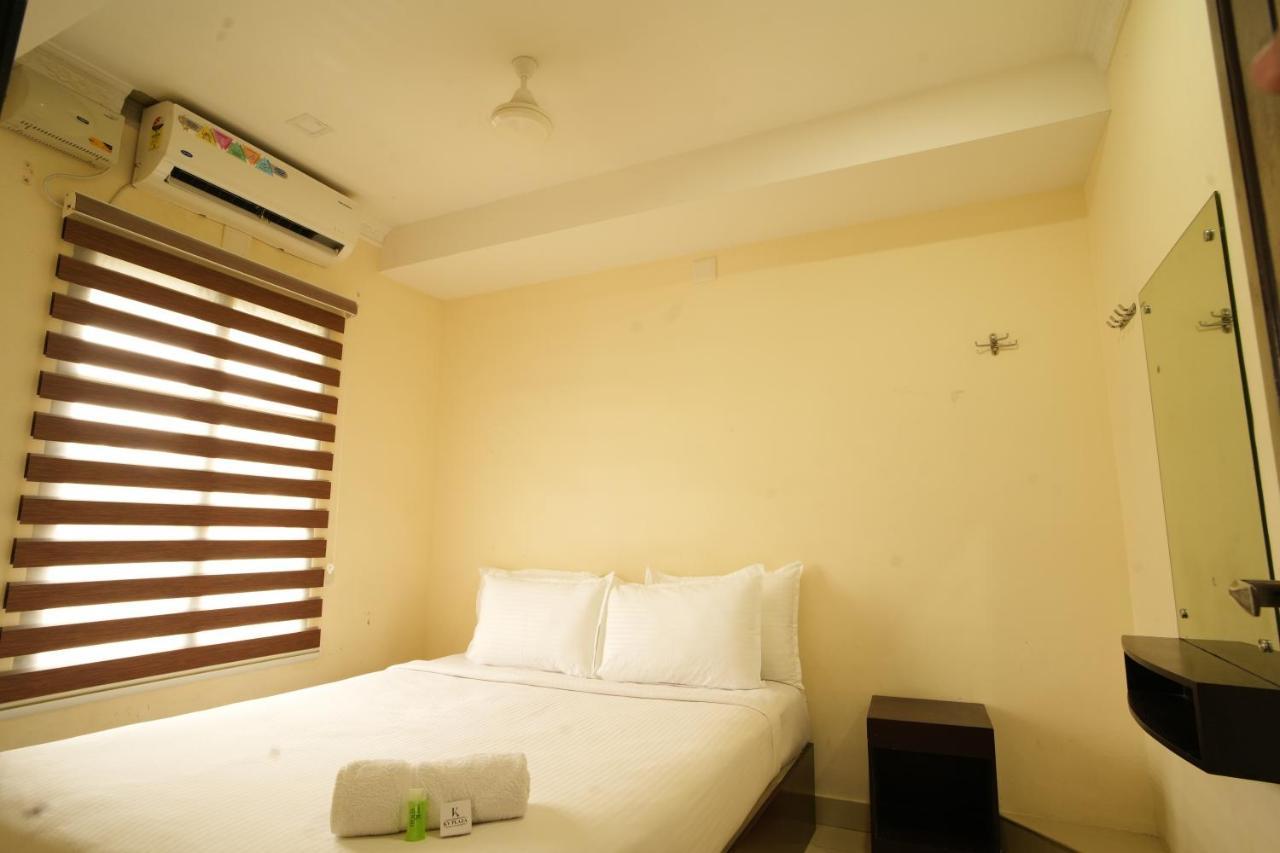 K V Suites Kochi Eksteriør bilde
